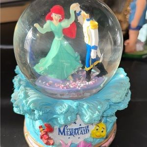 The Little Mermaid Snowglobe
